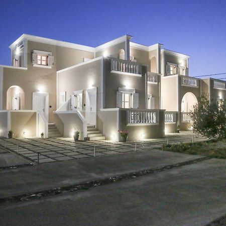 פריבולוס Pension St.George Rooms & Studios מראה חיצוני תמונה