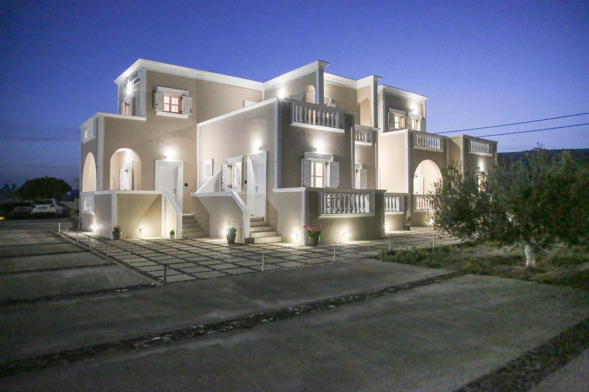 פריבולוס Pension St.George Rooms & Studios מראה חיצוני תמונה