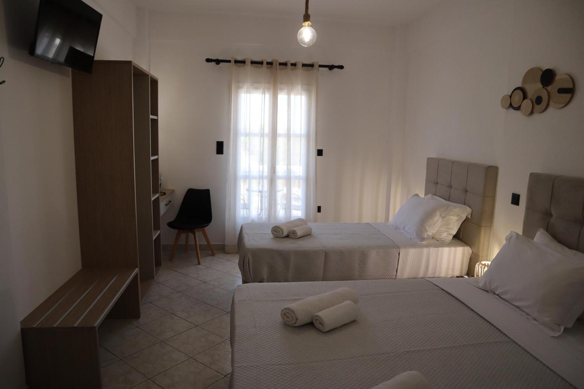 פריבולוס Pension St.George Rooms & Studios מראה חיצוני תמונה