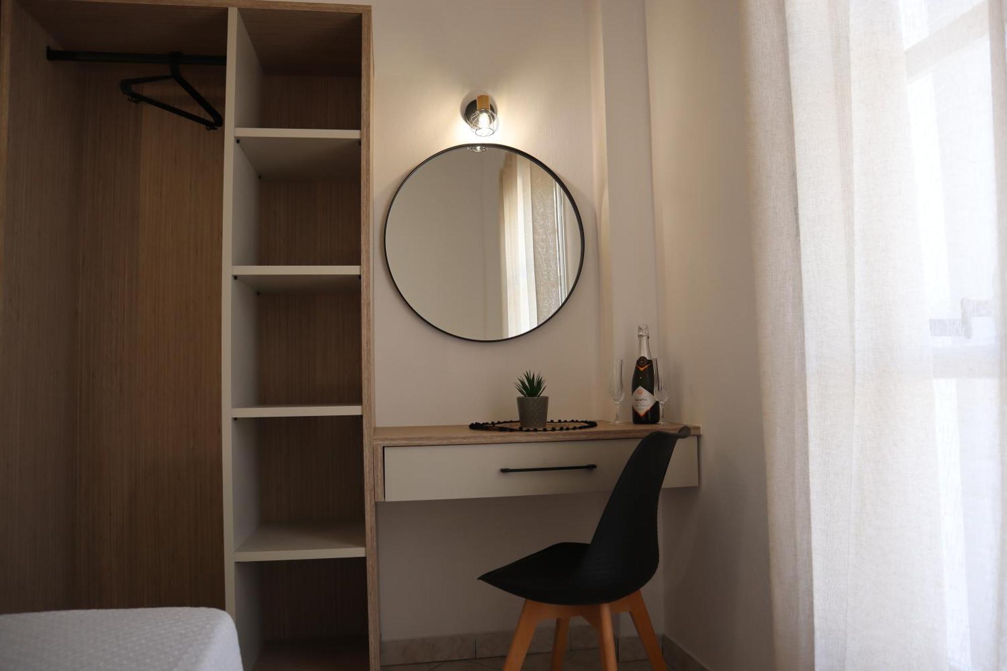 פריבולוס Pension St.George Rooms & Studios מראה חיצוני תמונה